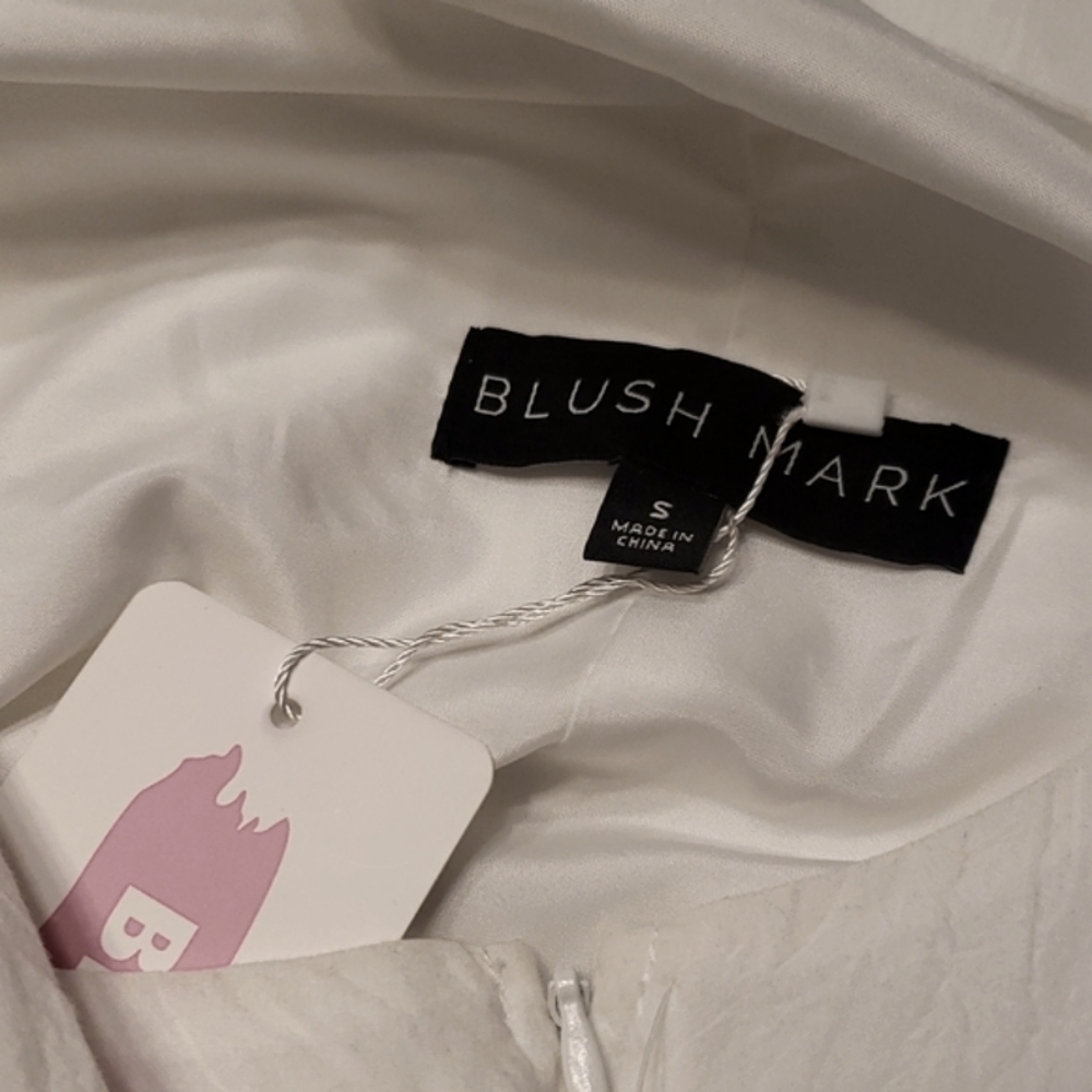 Blush mark white dress size Small - Picture 8 of 10